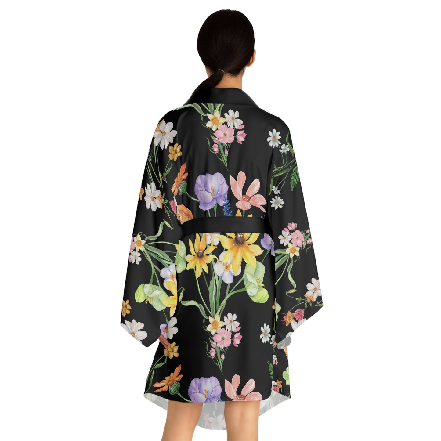 Yvonne Floral Pattern on Black Long Sleeve Kimono Robe