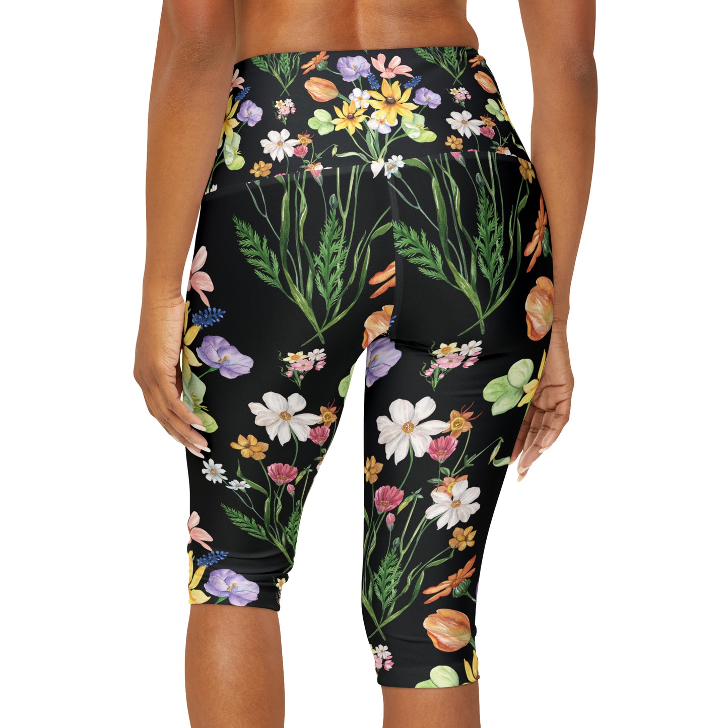 Yvonne Floral Pattern on Black Yoga Capri Leggings