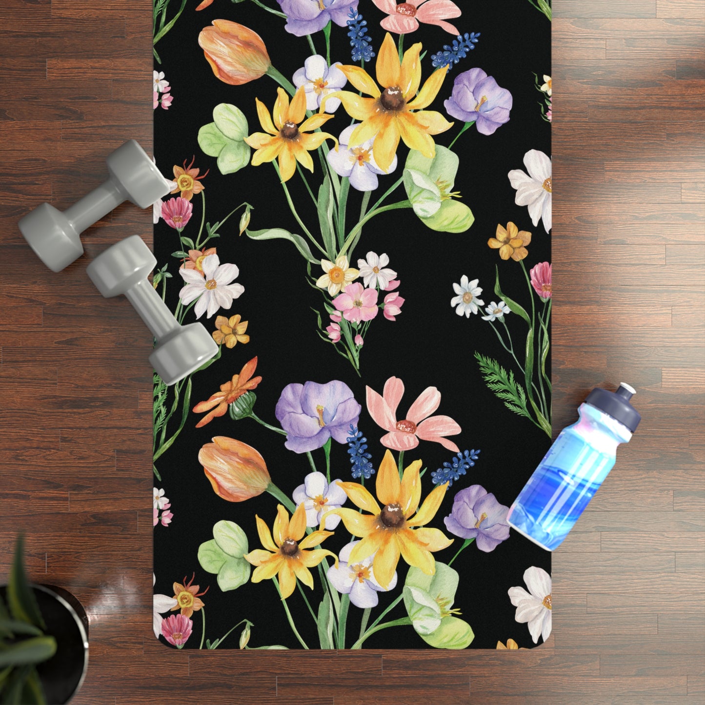 Yvonne Floral Pattern on Black Rubber Yoga Mat