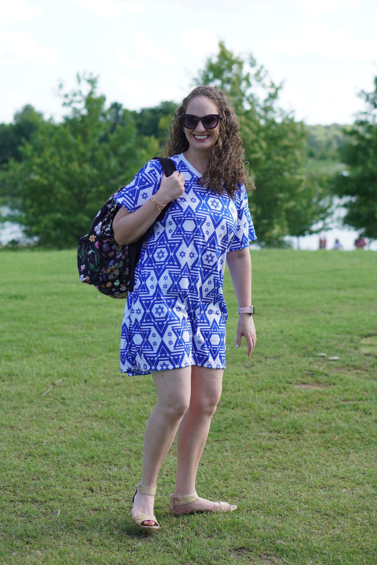 Yvonne Floral Pattern on Black Backpack