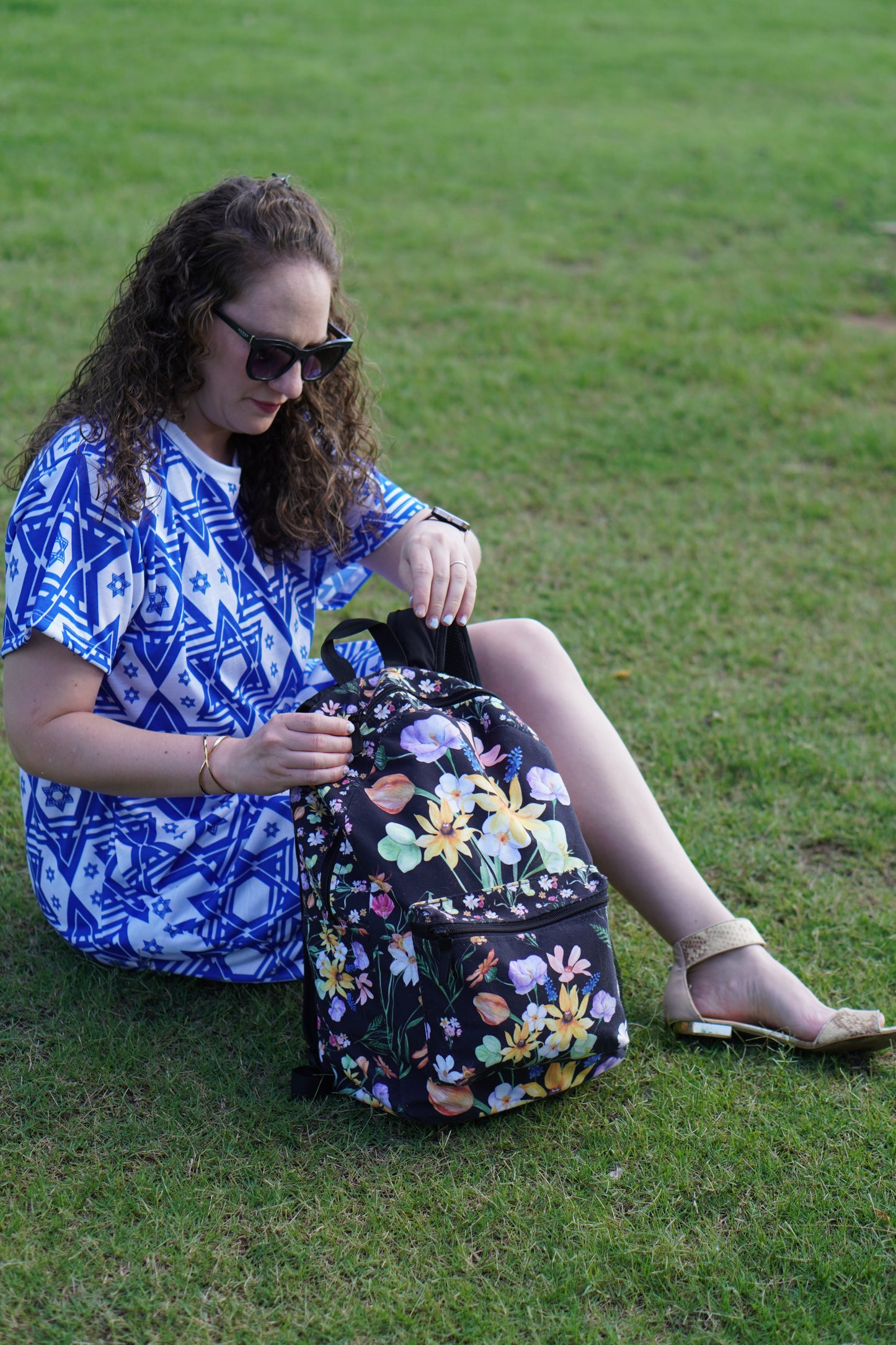 Yvonne Floral Pattern on Black Backpack