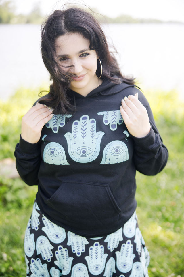 Hannah Bright Turquoise Hamsa Design Unisex Heavy Blend™ Hooded Sweatshirt