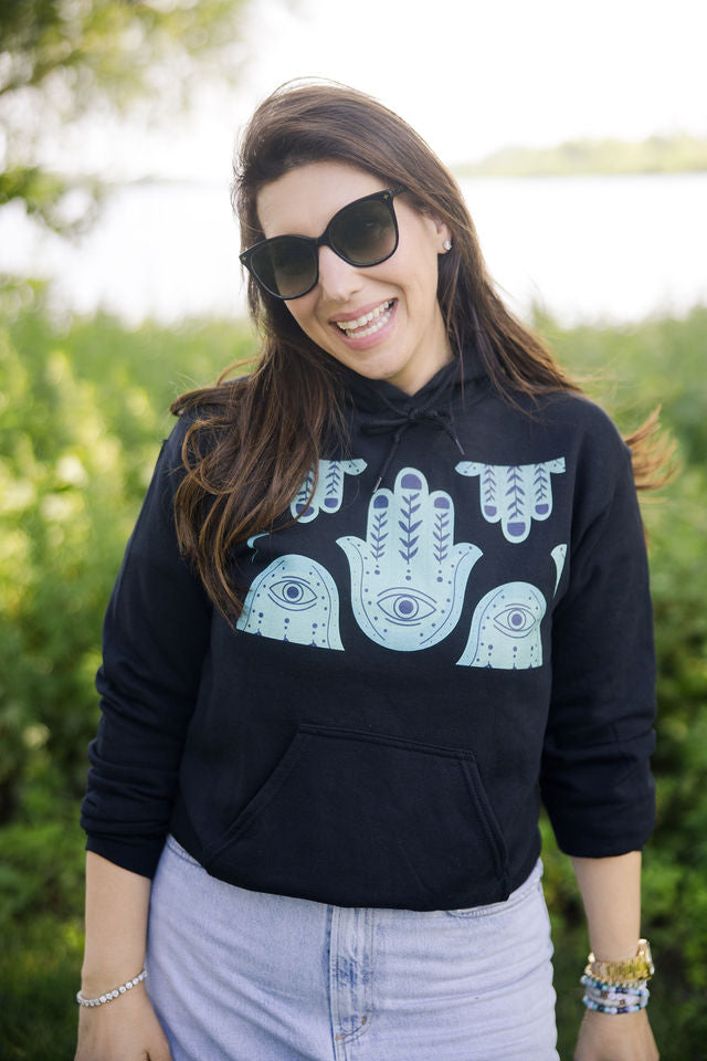 Hannah Bright Turquoise Hamsa Design Unisex Heavy Blend™ Hooded Sweatshirt