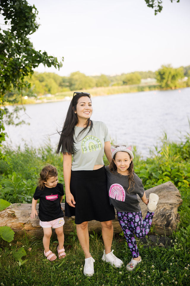 Hadas Bright Purple Hamsa Pattern on Black Kids Leggings